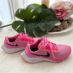 Nike Women's Air Zoom Pegasus 37 in Pink Glow Size 8